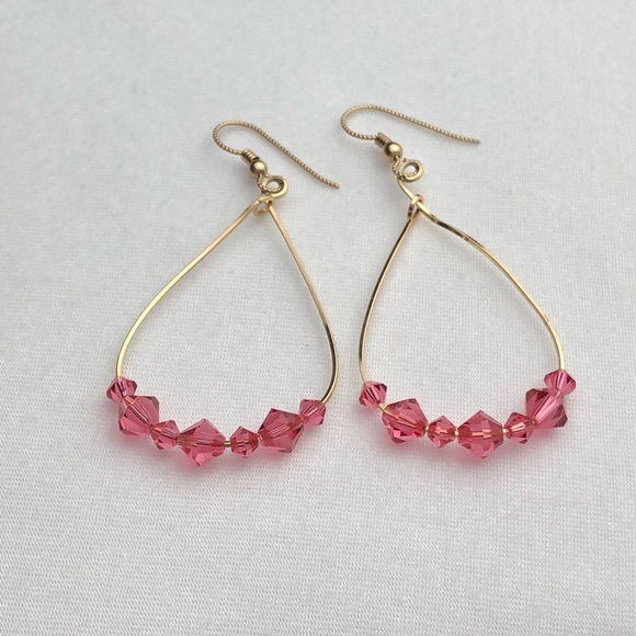 🐷Handmade Wire Earrings With Pink Swarovski Beads - Picture 4 of 5